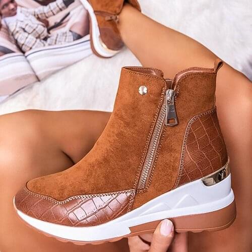 2020 New High-heeled Ankle Shoes Retro Thick-soled Winter Womens Shoes in Large Size Increase Imitation Leather Stitching