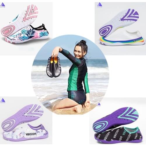 2021 Vector Diving Aqua Snorkeling Shoes summer sea beach sock mens Wading Shoes womens Quick Drying Sneakers for Swimming
