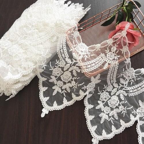 2Yards / Lot ivory white Continental Border Sequined Lace Wedding Dress Accessories Lace Trim RS1735