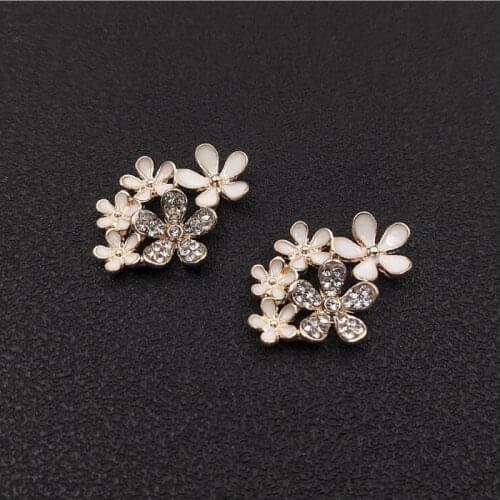 50pcs Oil Drop Daisy Flower Crystal Rhinestone Appliques strass Necklace Brooch Buckle Cocktail Hairpin Hair Clip Decoration