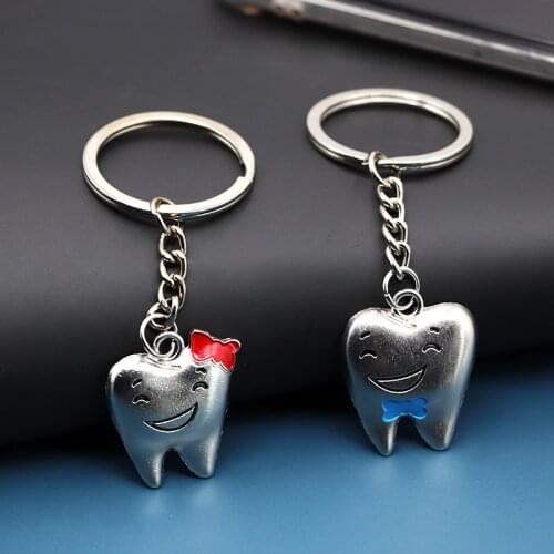 2pcs Tooth Model Shape Cartoon Teeth Keychain Key Chains Stainless Steel Dental Clinic Gift Dentist Decoration