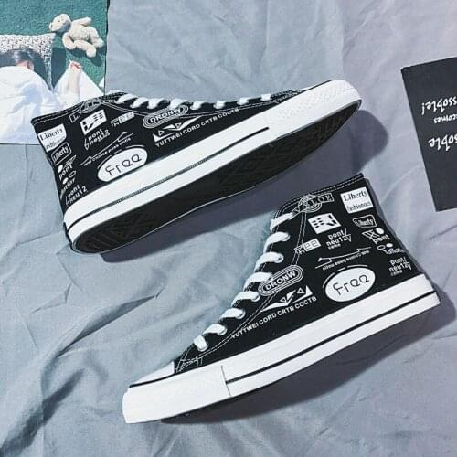 Mans Fashion Sneakers Classic Graffiti Lace-up High top Autumn Canvas Shoes Flat With Camouflage Casual Shoes