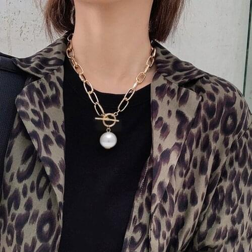 Gothic Rock Pearl Pendant Choker Necklace for Women Wedding Punk Big Bead Chunky Gold Color Long Chain Necklace Jewelry