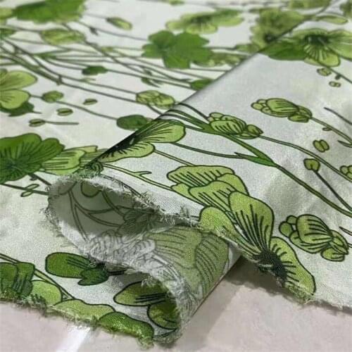 Fresh Green Fashion Silk Fabrics High-end 19 Mumi Stretch Satin Luxury Dress Garments Custom-made Half Skirts Mulberry Fabrics