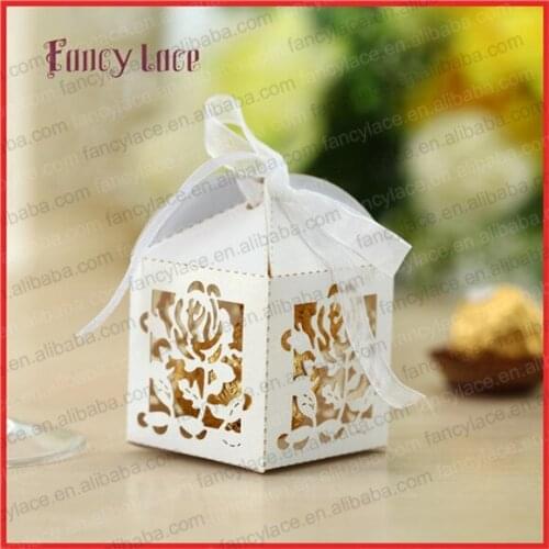 50pcs Laser Cutting Rose Flower Wedding Candy Box Customized For Gift Packing Bags Chocolate Box Sweet Party Decoration Supplies
