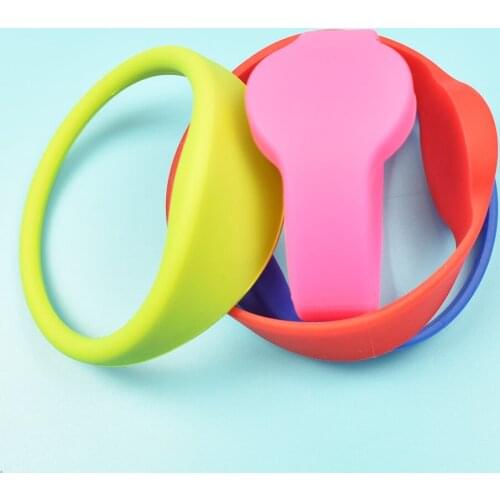 100PCS 125khz RFID EM4100 TK4100 Wristband Bracelet Silicone Waterproof ID Card