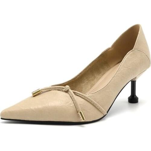 2018 HOT Women Shoes Bow PU Pointed Toe Pumps Patent Leather Dress 6CM Thin High Heels Boat Shoes Wedding Shoes Zapatos Mujer AA