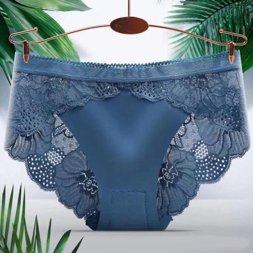 Ice Silk Lace Underwear Soft Seamless Underwear Womens Underwear Low Waist Womens Hips and Abdomen