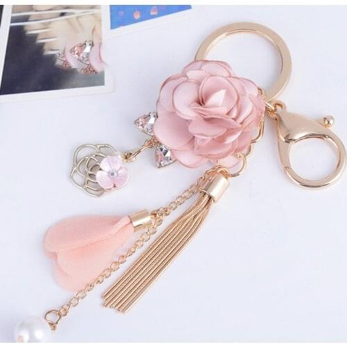 Fresh Fabric Pink Flower Tassel Chain Car Keychain Petal Imitation Pearls Exquisite Keyring Female Girl Bag Pendant Trinket Gift