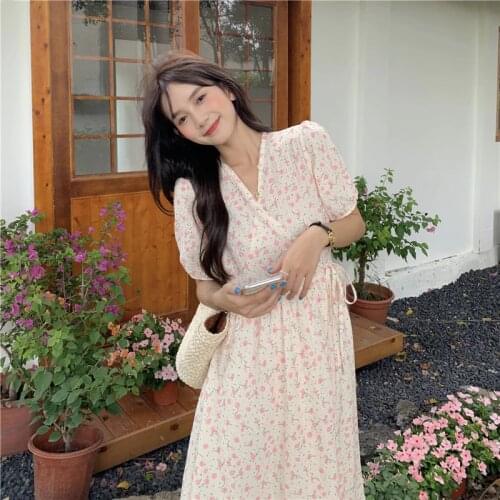 Dress Retro Lace V-neck Short-sleeved Floral Dress Female Summer New Style Skirt High Waist A-line Mid-length Skirt