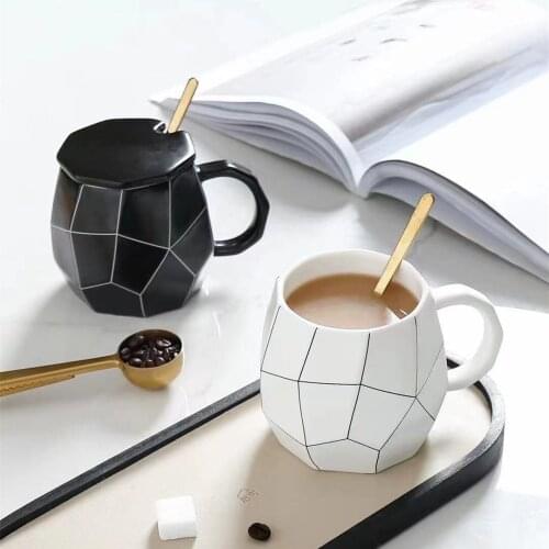 Nordic Simple Bone China Mug Ceramic Large Capacity European Coffee Cup with Spoon and Handle Couple Gift Boys and Girls