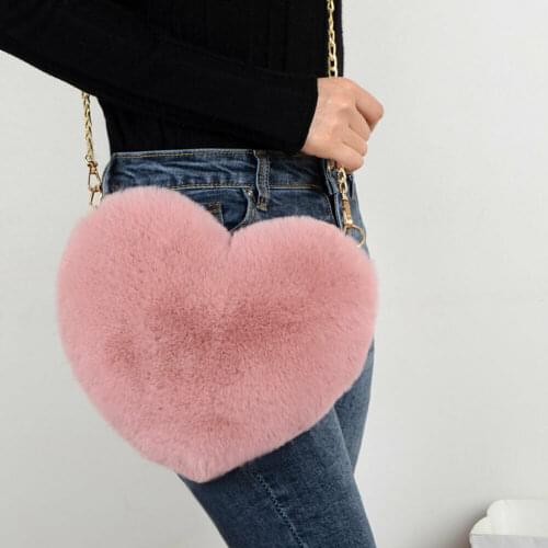 Hot sale Womens Plush Love Hairy Bag Heart Shaped Valentine Day Gift Heart-shaped Bag HOT Female Chain Messenger Bag gifts