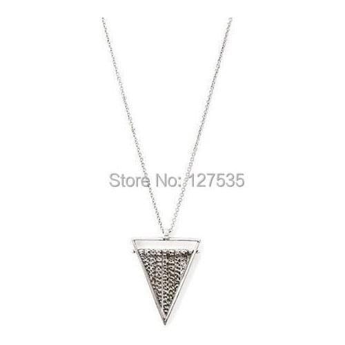 Latest fashion metal quality triangle moveable pendant necklace trendy