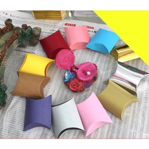 50pcs/lot New Pure Colourl Pillow Box Ribbon Bow Present Pouch Kraft Paper box Wedding Favors Gift Boxes Wedding Party Supply