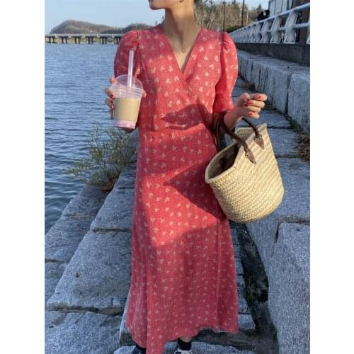 One Piece Red Temperament Dress Women Summer Full Screen Floral Puff Sleeve Dress Vintage V-Neck Cross Tie Waist Robe Dress Lady