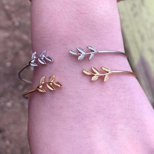YASWEi Pink Bracelets