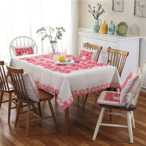 Pastora Style Valentines Day Decorate Dinning Table Cloth Saint-Valentin Christmas Party Ornament Table Cover