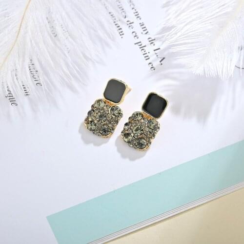 UAM 2020 New Retro Women Jewelry shiny Rhinestones Drop Earrings Drop Oil Dangle Earrings For Women Girls Vintage Oorbellen Gift