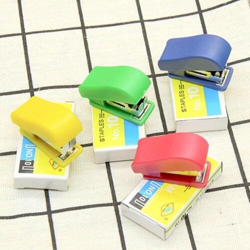 1Set Office Stapler Small Portable Stapler Staples Set Office Binding Stationery Student Gift Color Random