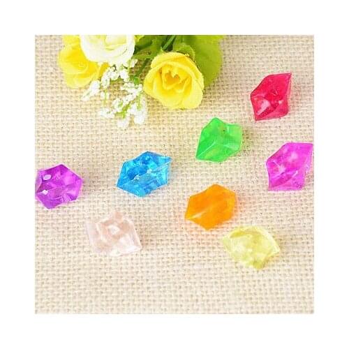 Colored Gems 10 pieces decorations vases tables acrylic adult mixed dinner st 99 S0413 sent from Italy
