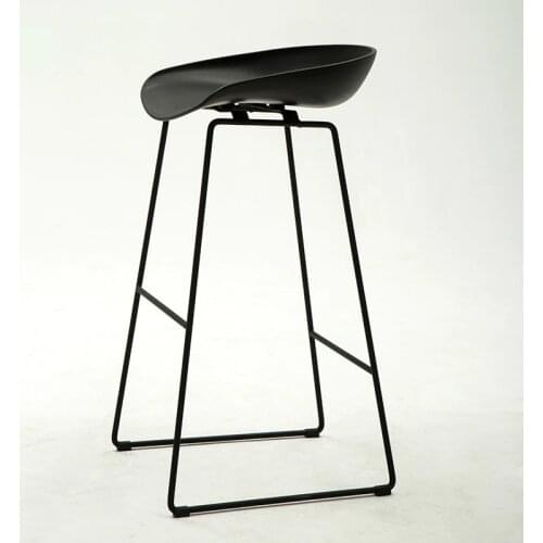 Nordic Style Fashion and Simple Bar Chair Reception Home Modern Iron Art High Stool Creativity PP Matte Chair Surface
