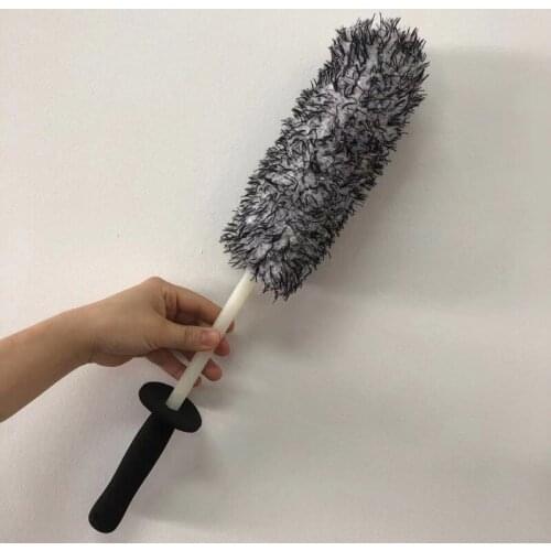 Microfiber Wheel Brush with NO Metal Parts Exposed Auto and Car Cleaner Tire Brushes With Non-Slip Handle NO Rim Scratching