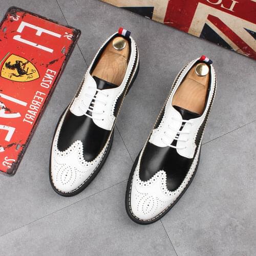 Classic white black Brogue Leather Shoes Flat for Men Dress party groom Formal Wedding prom oxford Shoes zapatos de novio