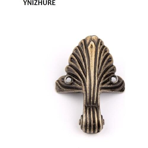10Pcs Case Box Corners For Furniture Decor Triangle Pattern Carved,Furniture Hardware corner,antique footing,corner protecting