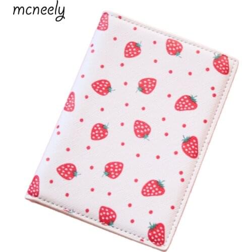 Fruits Strawberry Travel Passport Cover,Porte Carte Simple,14*10CM ID Card Bag,PU Leather Credit Card Holder Passport Case