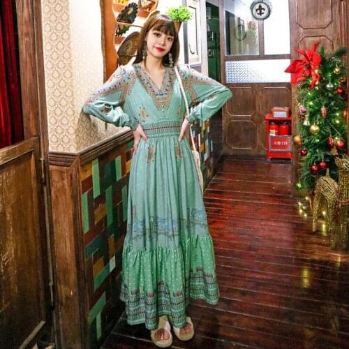 V-neck Floral Dress Long-Sleeved 2020 Early Autumn New Retro National Style Waist Show Thin Temperament Big Pendulum Skirt