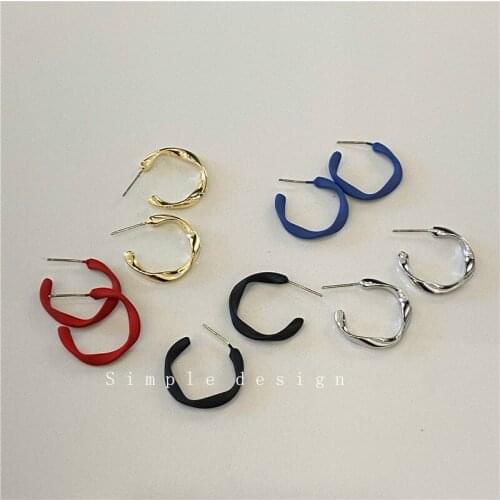 Geometric Circle Earrings for women Korean Simple Small Stud Earrings Wedding Party Cute Fashion Jewelry Wholesale