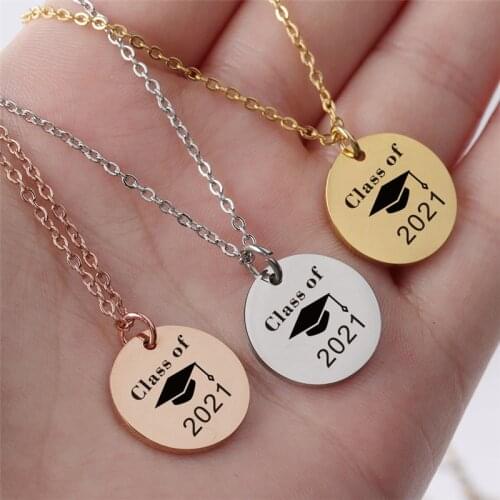 New Arried "class of 2021 "Stainless Steel Necklace Charm Graduation Gift Appreciation Graduation Cap High School Senior Gift