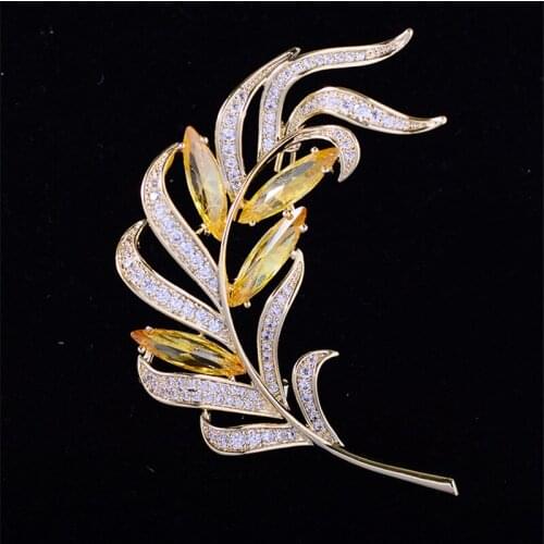 Statement Leaf Brooches Pins for Women Korea Suit Brooch Micro Pave Cubic Zirconia Corsage Designer Luxury Feather Bouttoniere