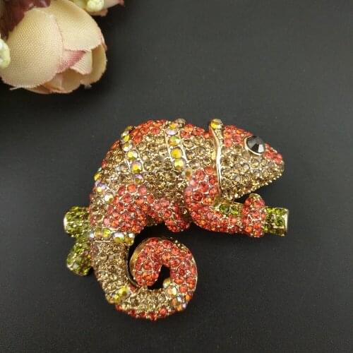 100pcs/lot 53mm Rhinestone Chameleon Lizard Brooch Pin Gold Tone Synthetic Orange Brown Crystal Brooches Animal Pins