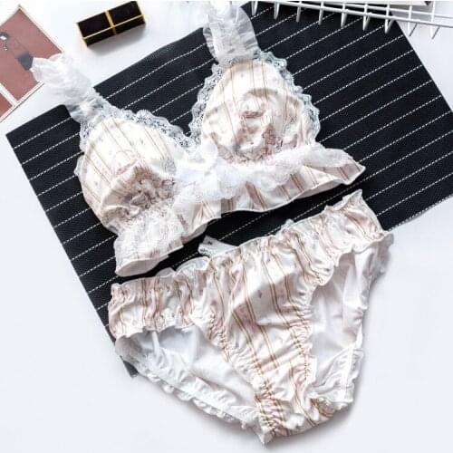 Japanese Soft Girl Lolita Retro Court Style Milk Silk Rimless Bra Set Poor Breasts Underwear Cos Wind Sexy Bra Lace Bralette