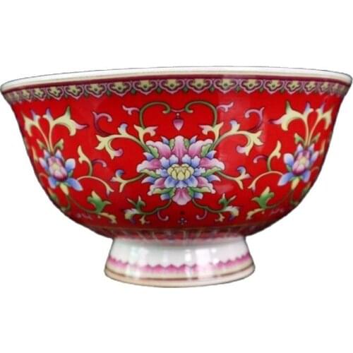 Jingdezhen porcelain collection of porcelain bowl with vermilion pattern on Dou Hong ground in Qianlong period of Qing Dynasty