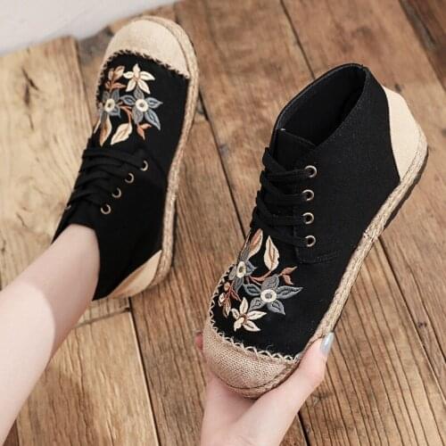 2020 New fashion lace up women cloth shoes middle top casual womens short boots winter thick soled round head embroidered shoes