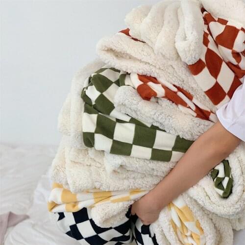 REJORIO Plush Blankets
