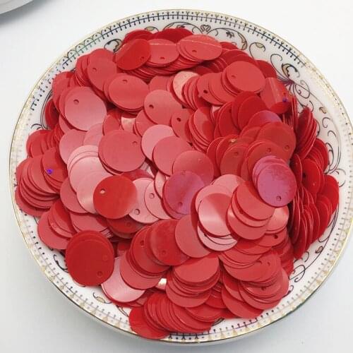 2000pcs Round Sequins 10mm PVC Flat Paillette For Arts Crafts Sewing Wedding DIY Decoration With 1 Side Hole Solid Red