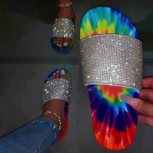 Women Slippers Summer 2020 Flip Flops Casual Bling Candy Rhinestone Rainbow Slides Slip On Flats Shoes Outdoor Beach Sandals