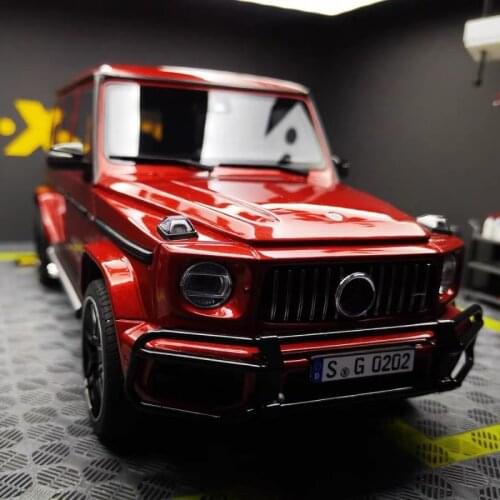 Simulation Resin Car Model 1/18 AMG G63 Limited Edition Commemorative B700 Coupe Off-road Vehicle Collection Display Toys Boys