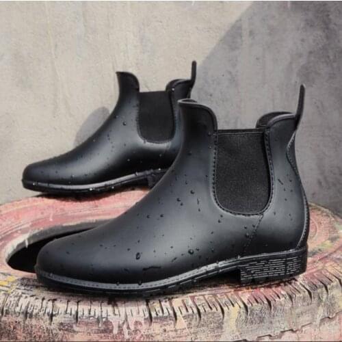 New Womens Rain Boots Women Flat Heel Round Head Boots Short Tube Rain Boots Non-slip Waterproof Water Shoes Woman Shoes