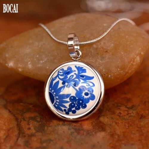 New woman pendant with chain 2.0CM round face cloisonne pendant for woman enamel jewelry high quality gift blue and white rhyme