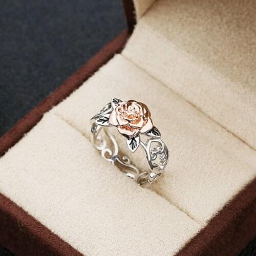14K Rose Gold Plated Womens Ring Flower Crystal Zircon European and American Alloy Ring Temperament All-match Engagement Party