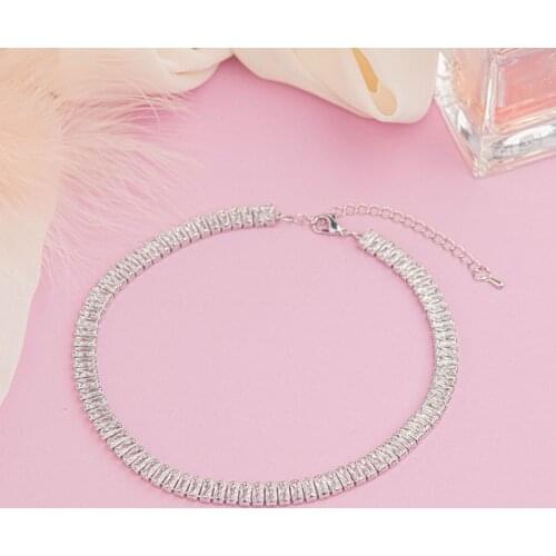 Baziator Chokers On The Neck