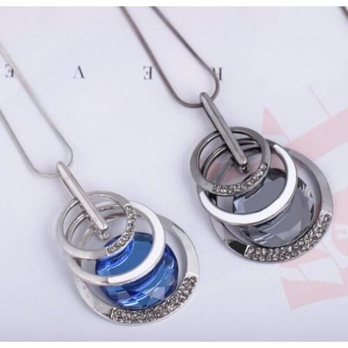 Crystal Chokers Women Necklaces Geometric Round Multi-layer Crystal Pendant Sweater Chain Long Necklace Geometry Femme Jewelry