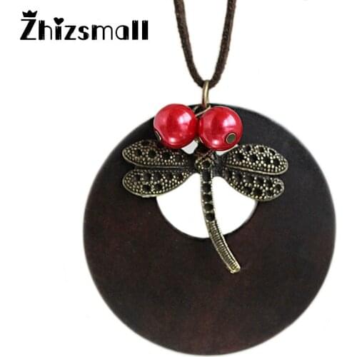 2018 vintage woman Necklaces Fashion Jewelry Wooden butterfly pendant necklace for women girls long necklace ZHIZSMALL