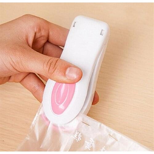 2019 NEW Mini Handheld Electric Bag Sealing Machine Clips Portable Impulse Sealer Seal Plastic Work Packaging Bag 6 Colors