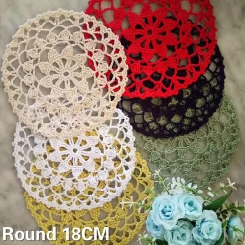 18CM Round Vintage Hollow Out Mantel Individual Table Coasters Christmas Placemat Kitchen Dinner Table Cup Mats Cushion Wedding