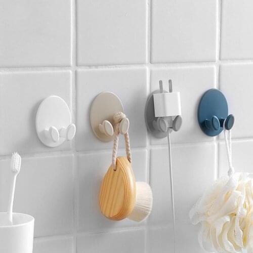 Plug Hanger Hooks Wall Mounted Clip No Drilling Wall Hanger for Plug Charging Head Brush Umbrella Home Storage